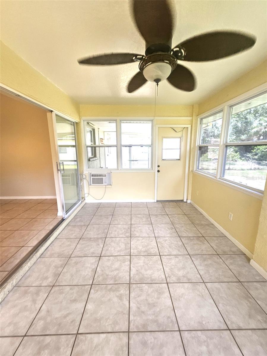PORT CHARLOTTE SEC 013 - Residential Lease