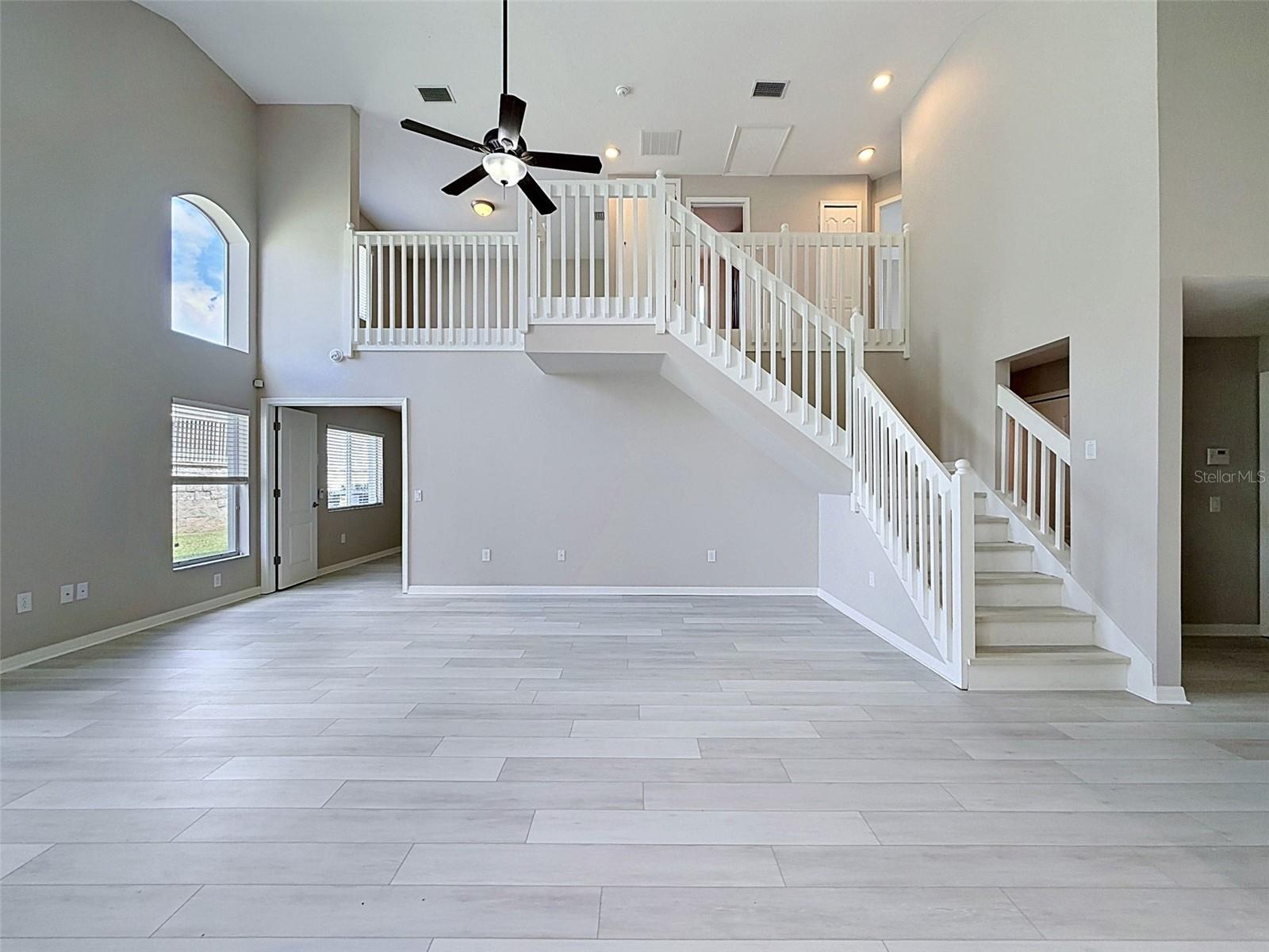 CRESTVIEW HILLS - Residential