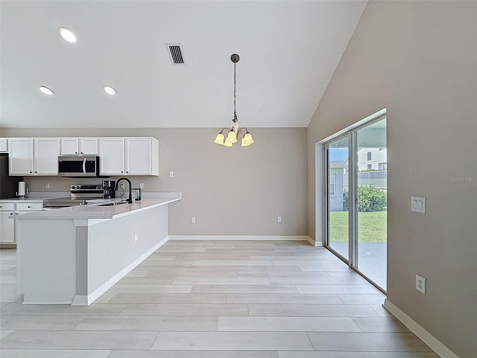 CRESTVIEW HILLS - Residential