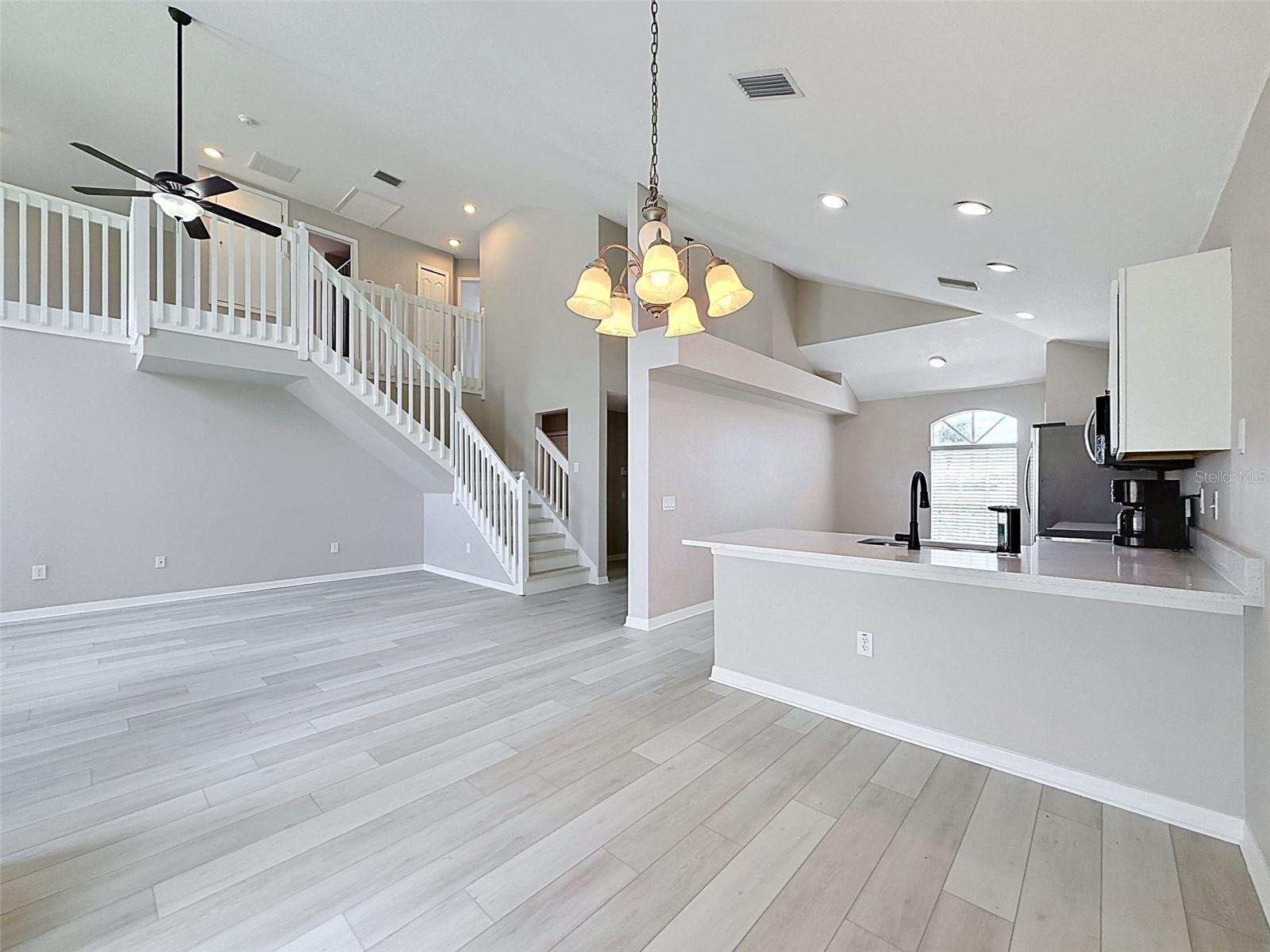 CRESTVIEW HILLS - Residential