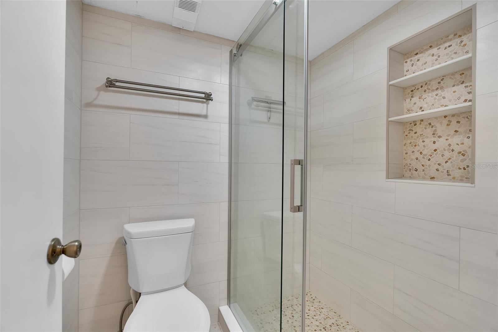 LONGWATER CHASE - Residential