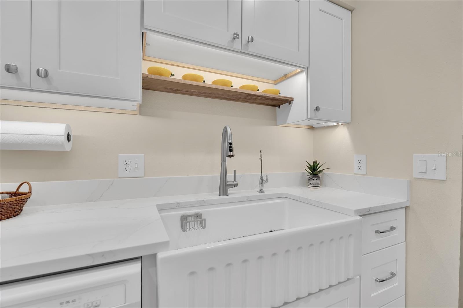 LONGWATER CHASE - Residential