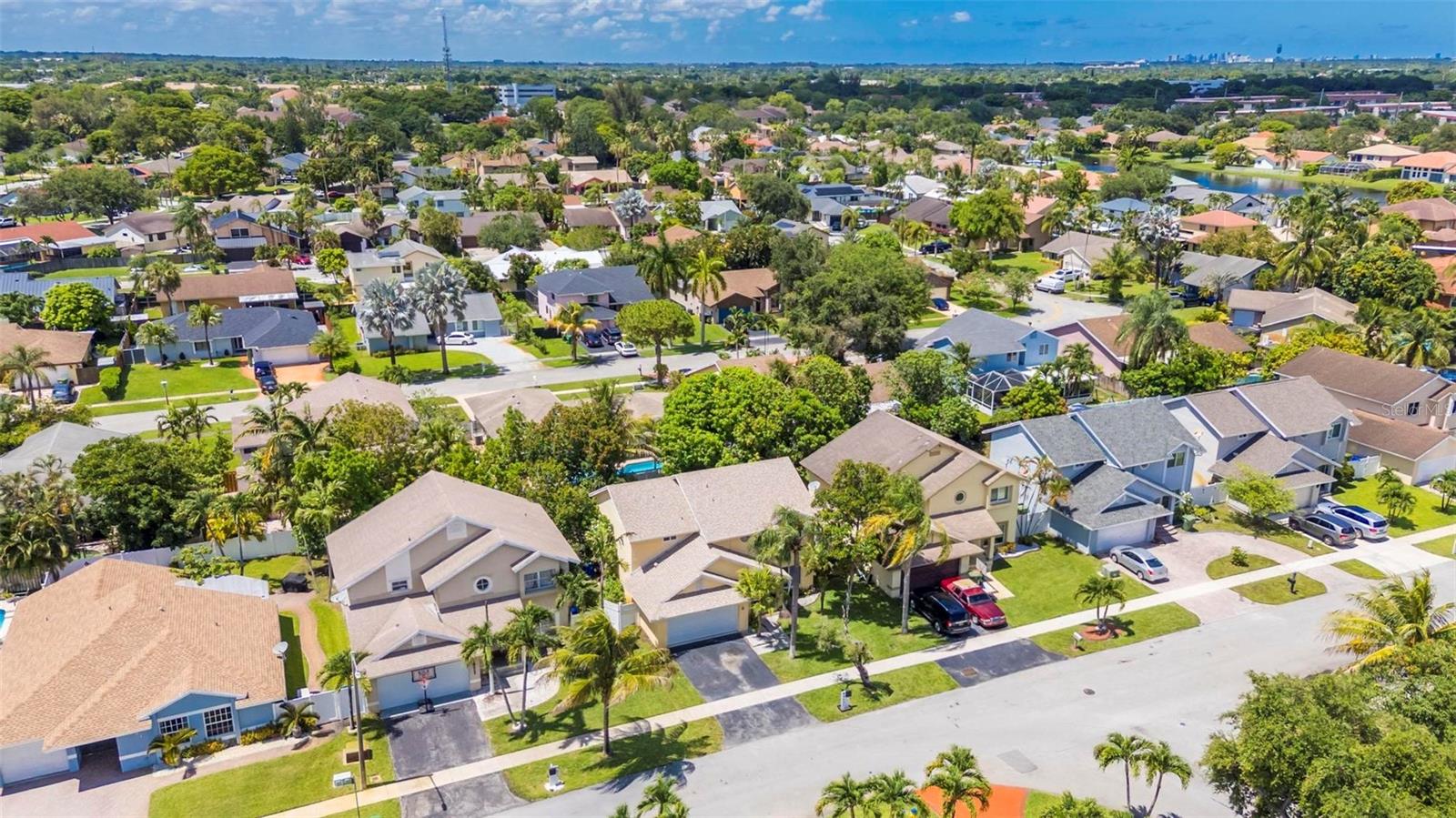 LAKESIDE SOUTH - Residential