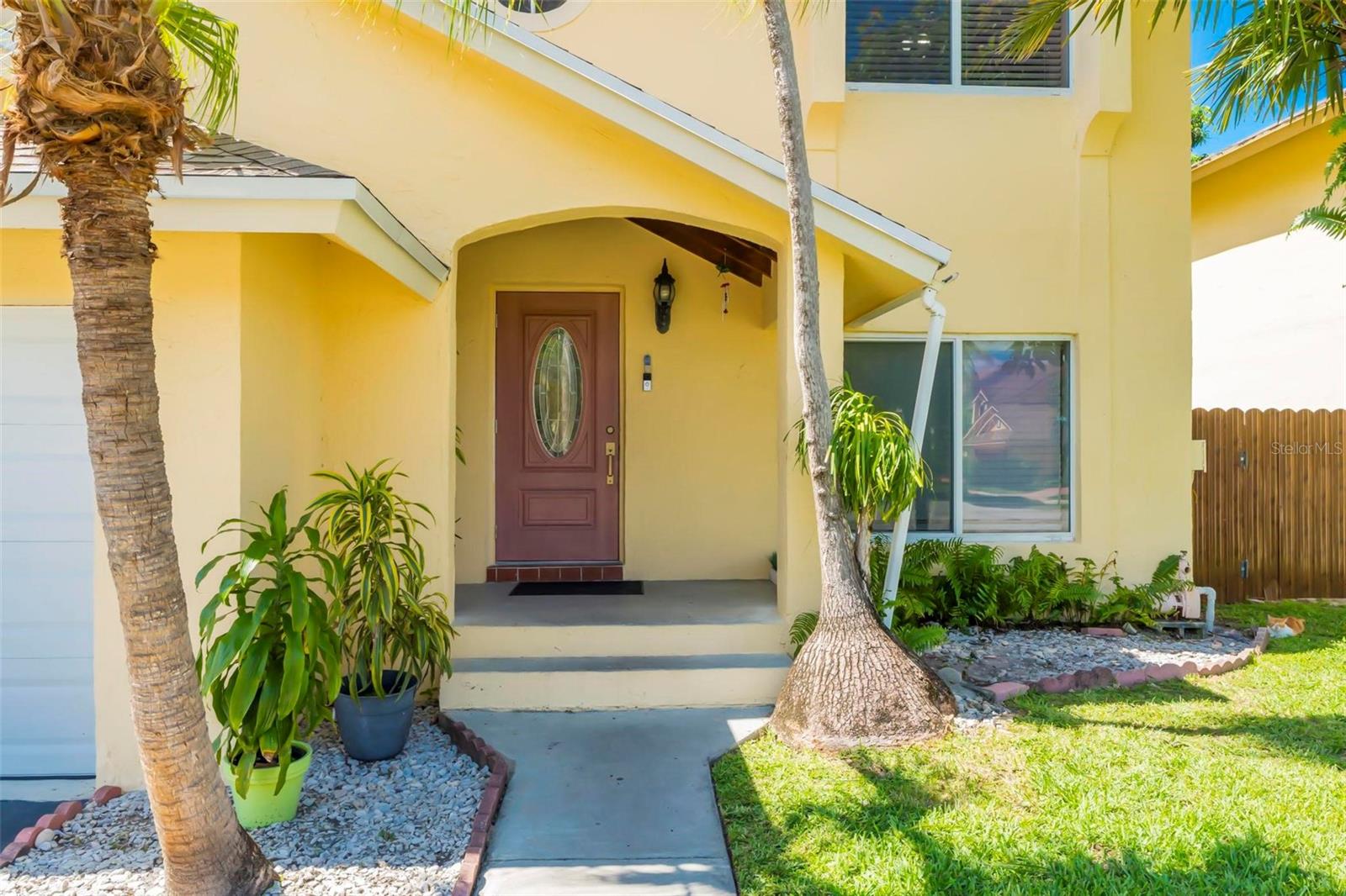 LAKESIDE SOUTH - Residential