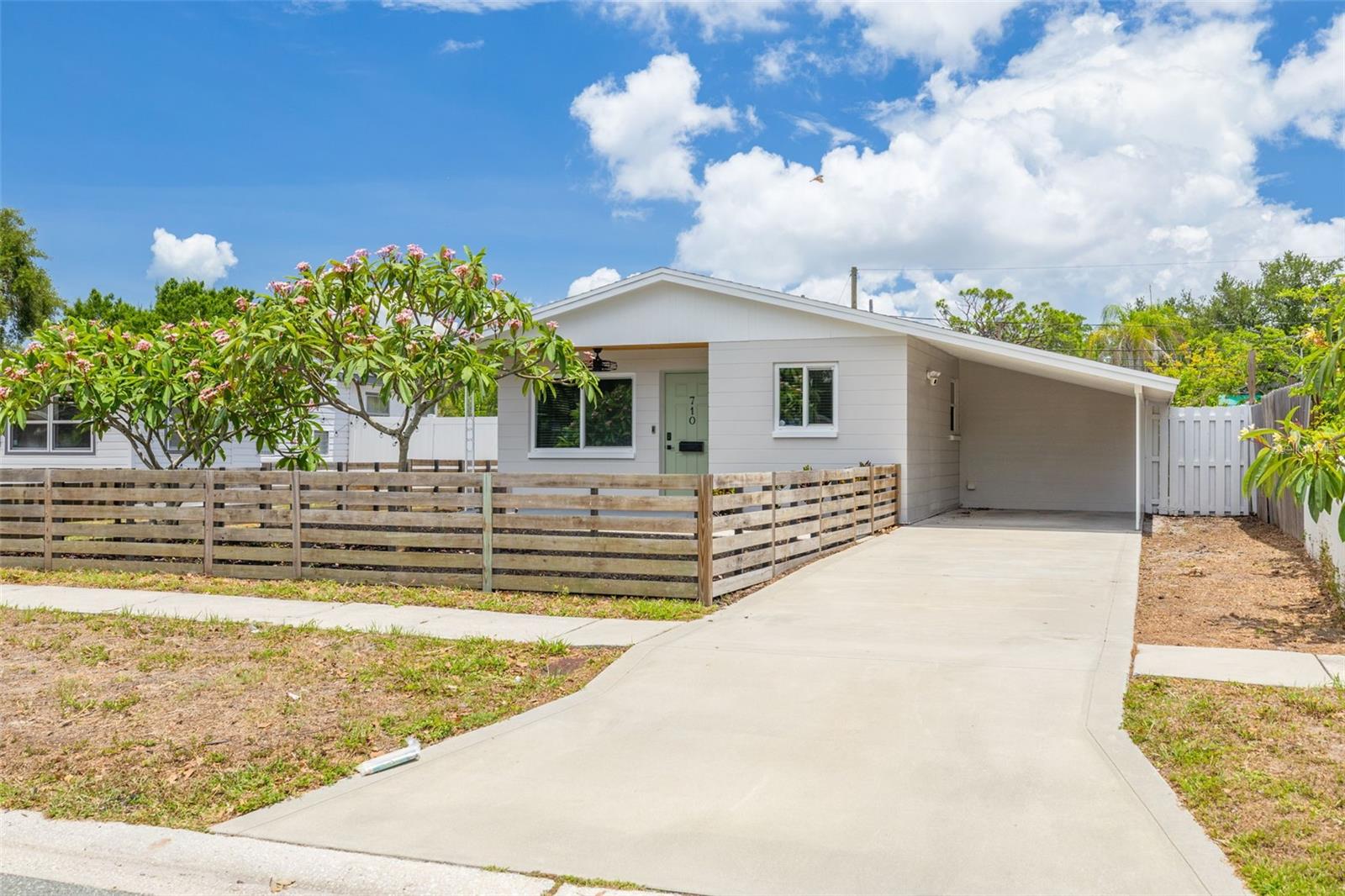 ARCADIA SUB - Residential