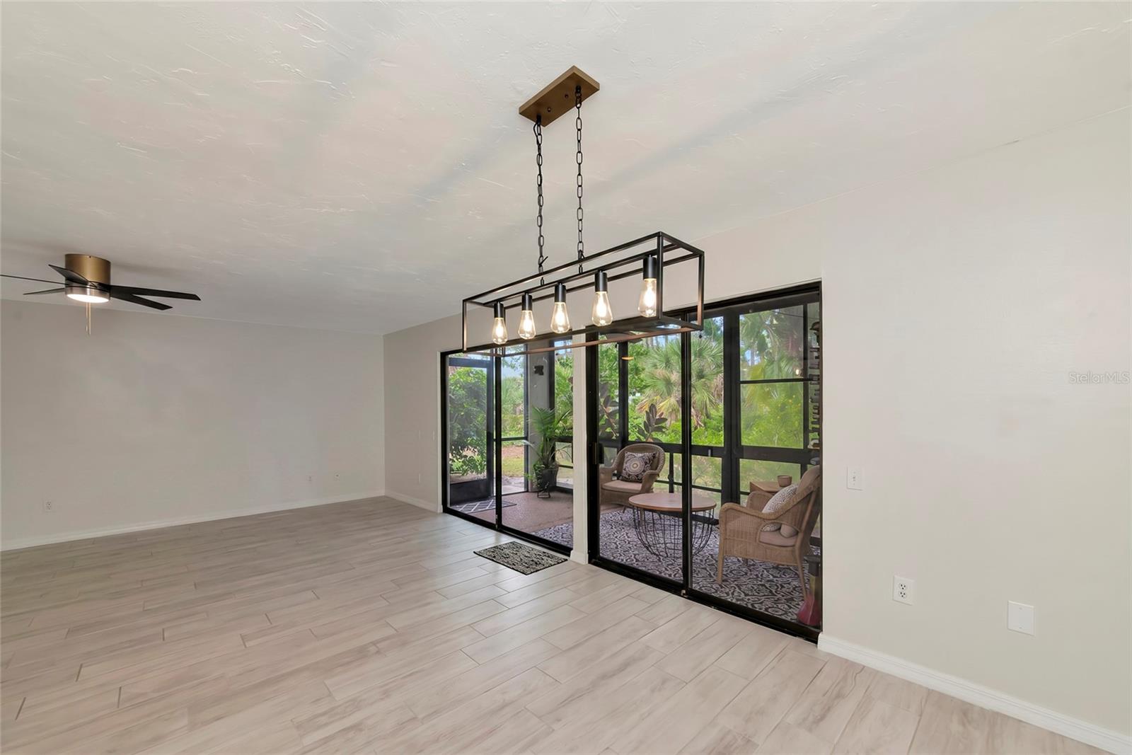 PINE RUN II - Residential