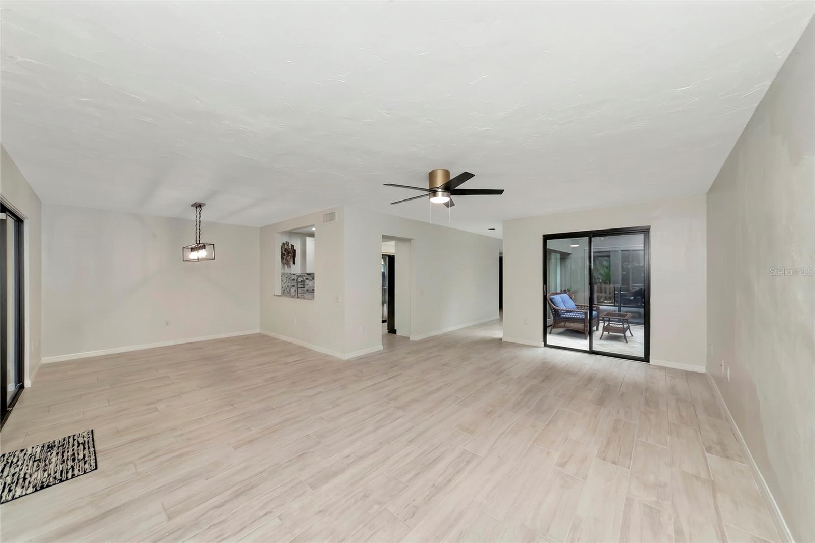 PINE RUN II - Residential