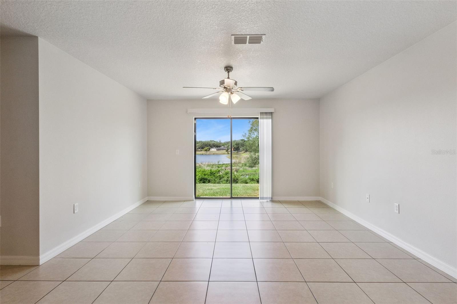 MASCOTTE LAKE JACKSON RIDGE PH 01 - Residential