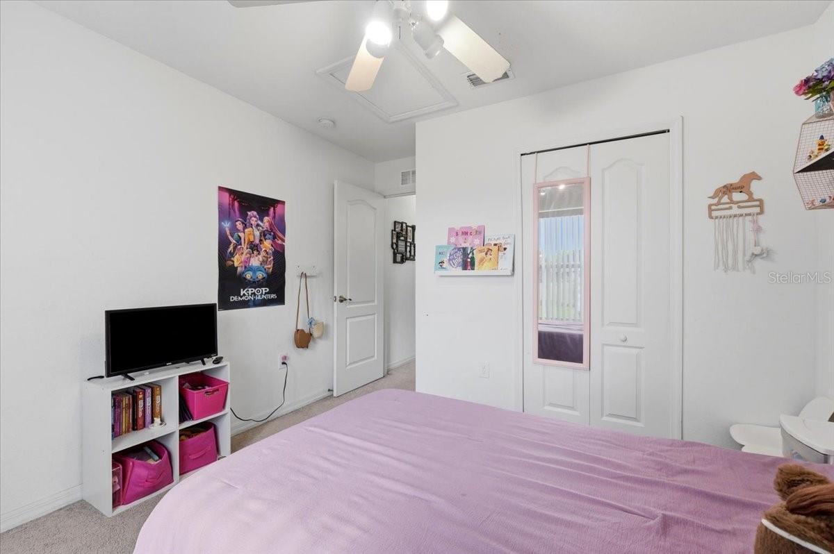 SOLIS GARDENS - Residential