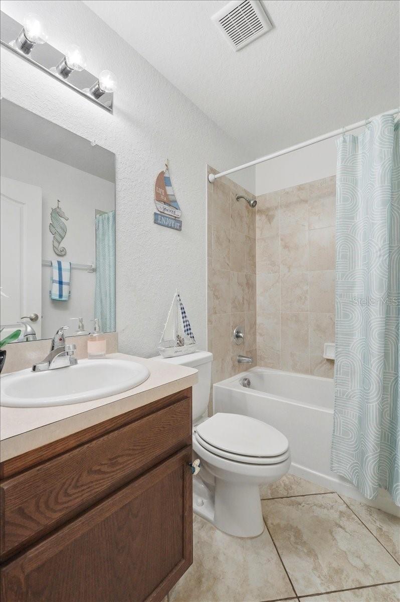 SOLIS GARDENS - Residential