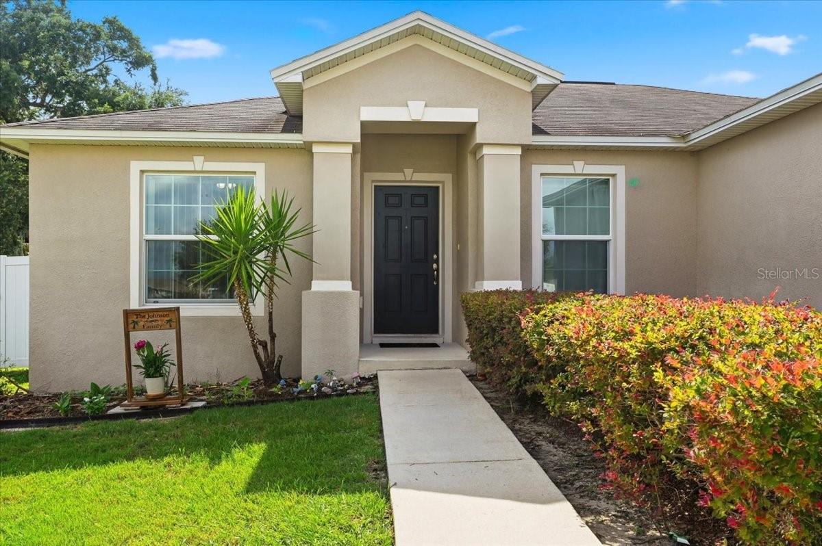 SOLIS GARDENS - Residential