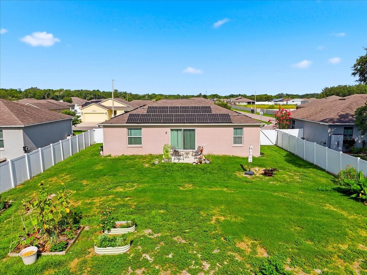 SOLIS GARDENS - Residential