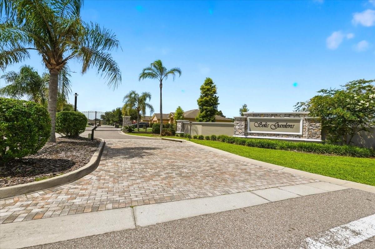 SOLIS GARDENS - Residential