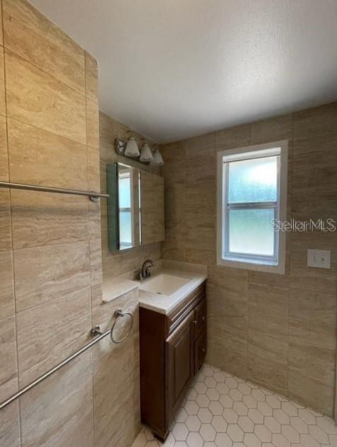 ARIANA HILLS - Residential Lease