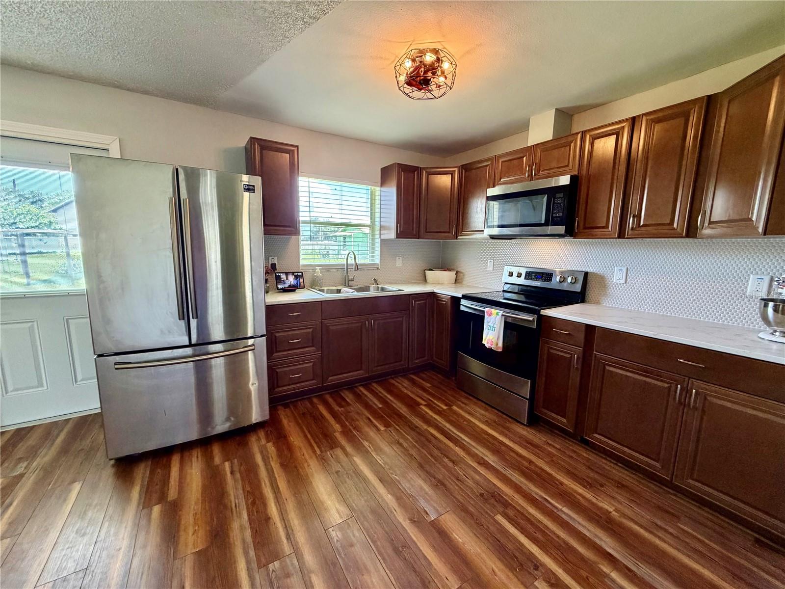 KELLERS SUB - Residential