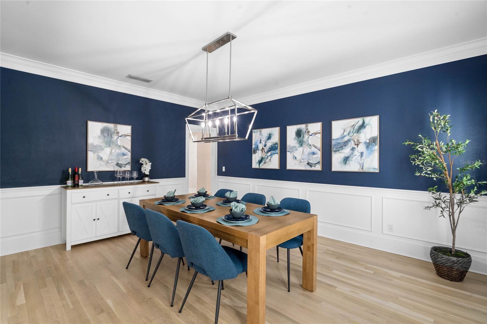FONTAINEBLEAU - Residential