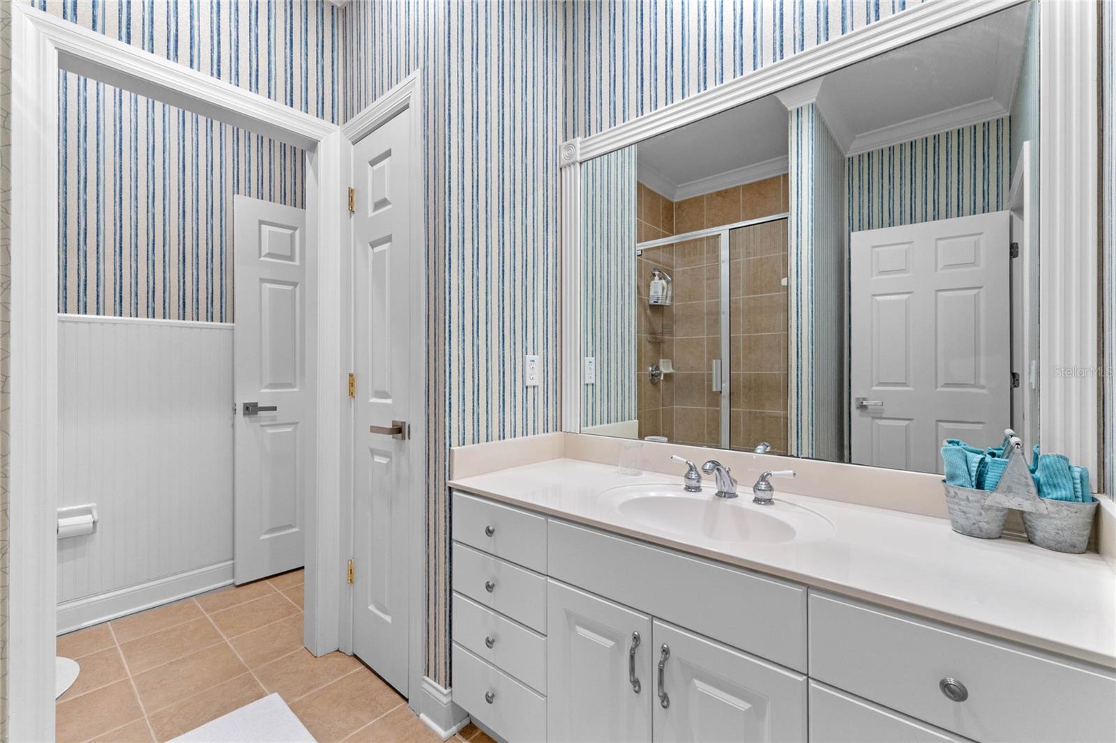 FONTAINEBLEAU - Residential