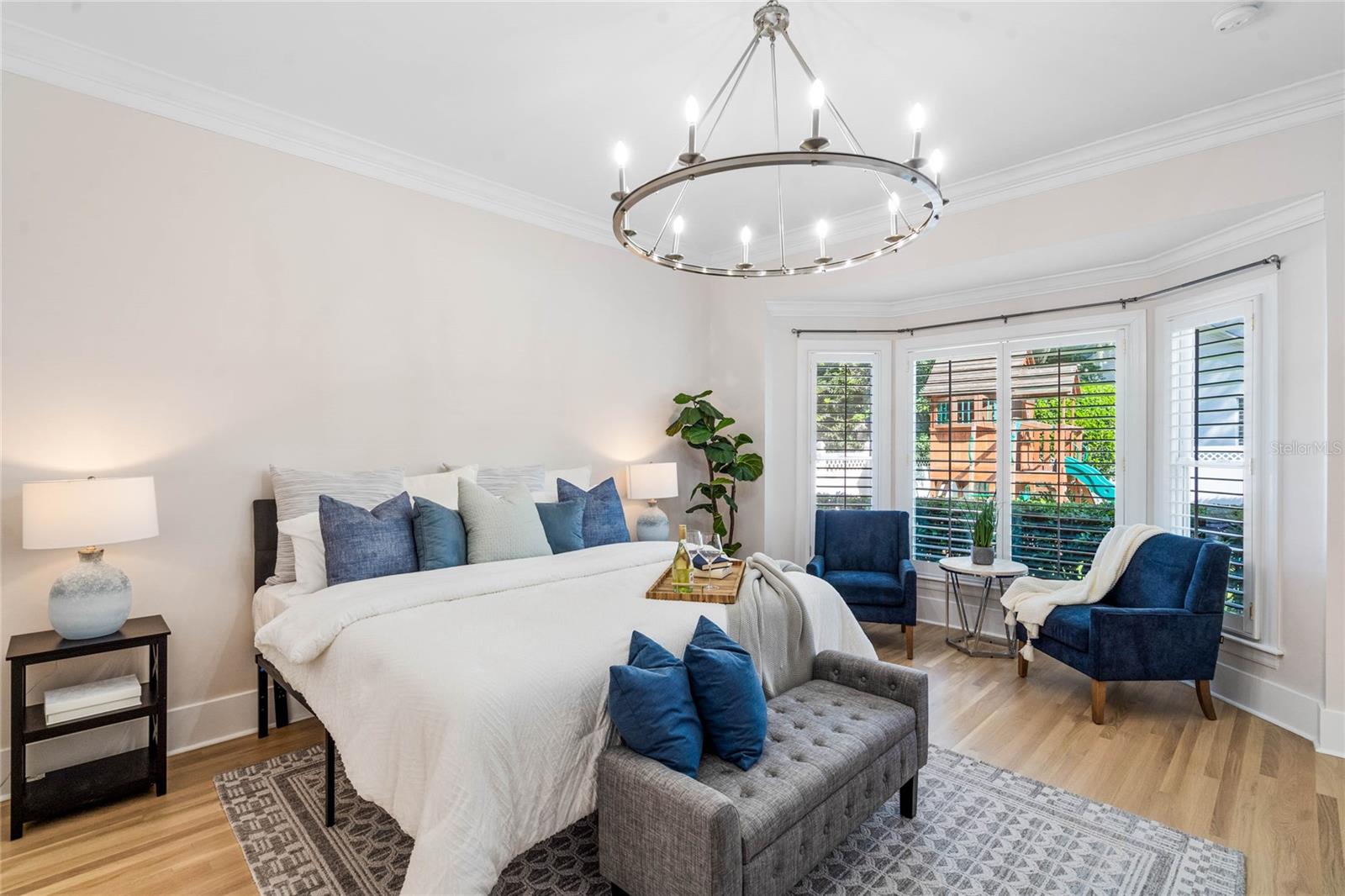FONTAINEBLEAU - Residential