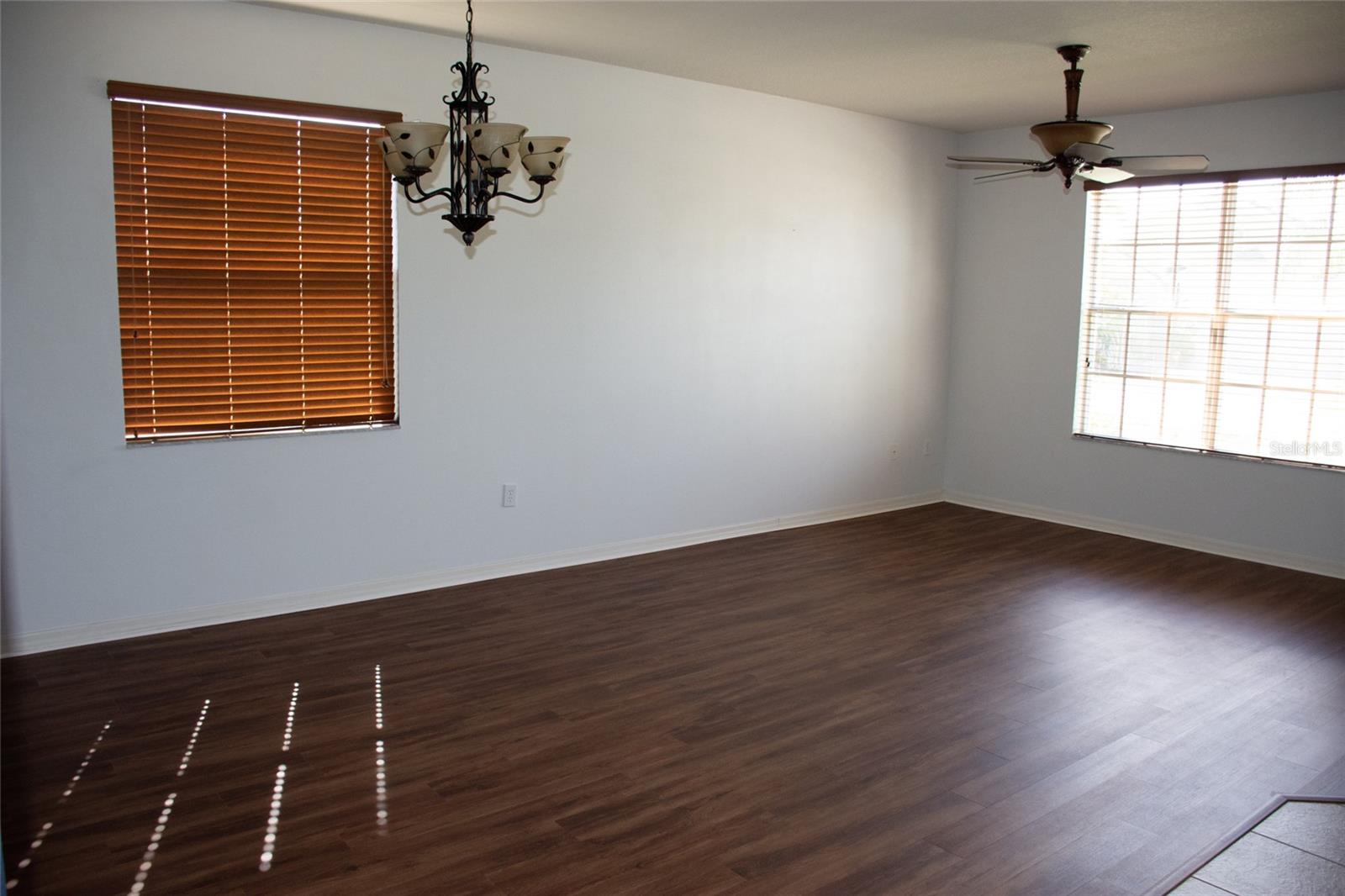 VILLAGES AT BRIDGEWATER VILLAGE 07 - Residential Lease