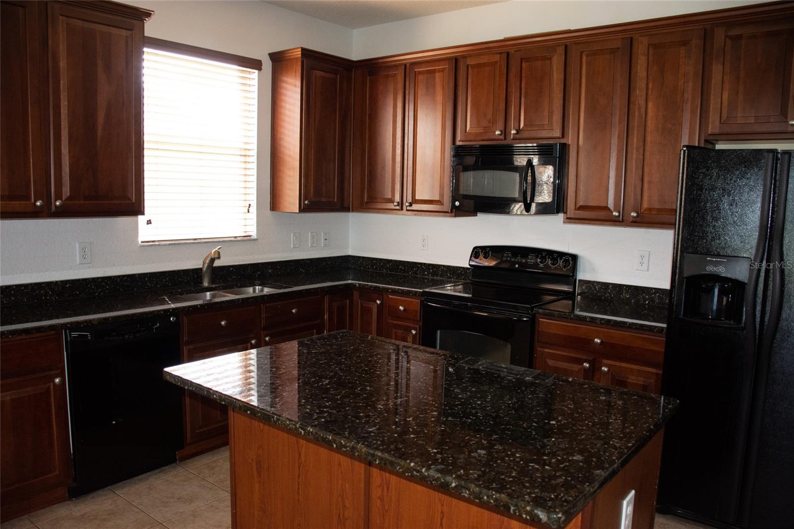 VILLAGES AT BRIDGEWATER VILLAGE 07 - Residential Lease