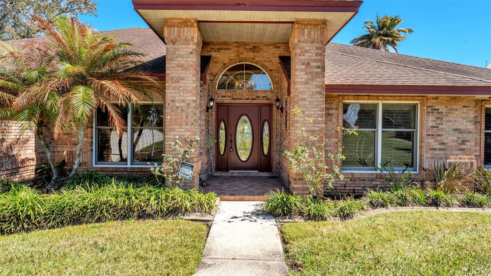 JULIANA WEST - Residential