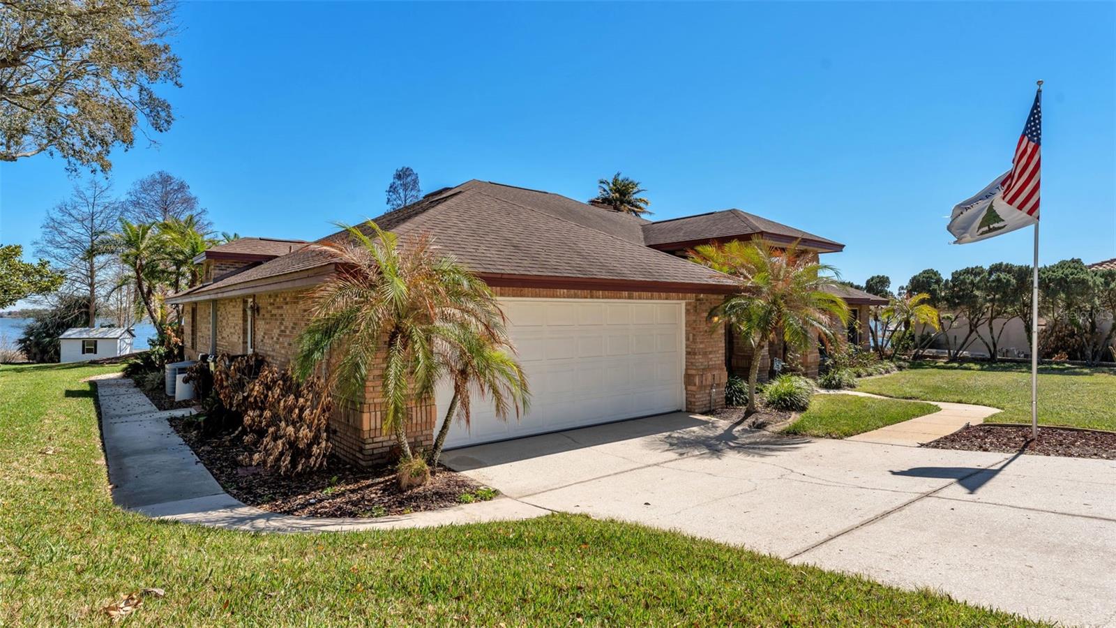 JULIANA WEST - Residential