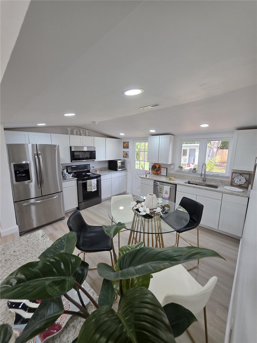PEACEFUL VISTA HOMES - Residential