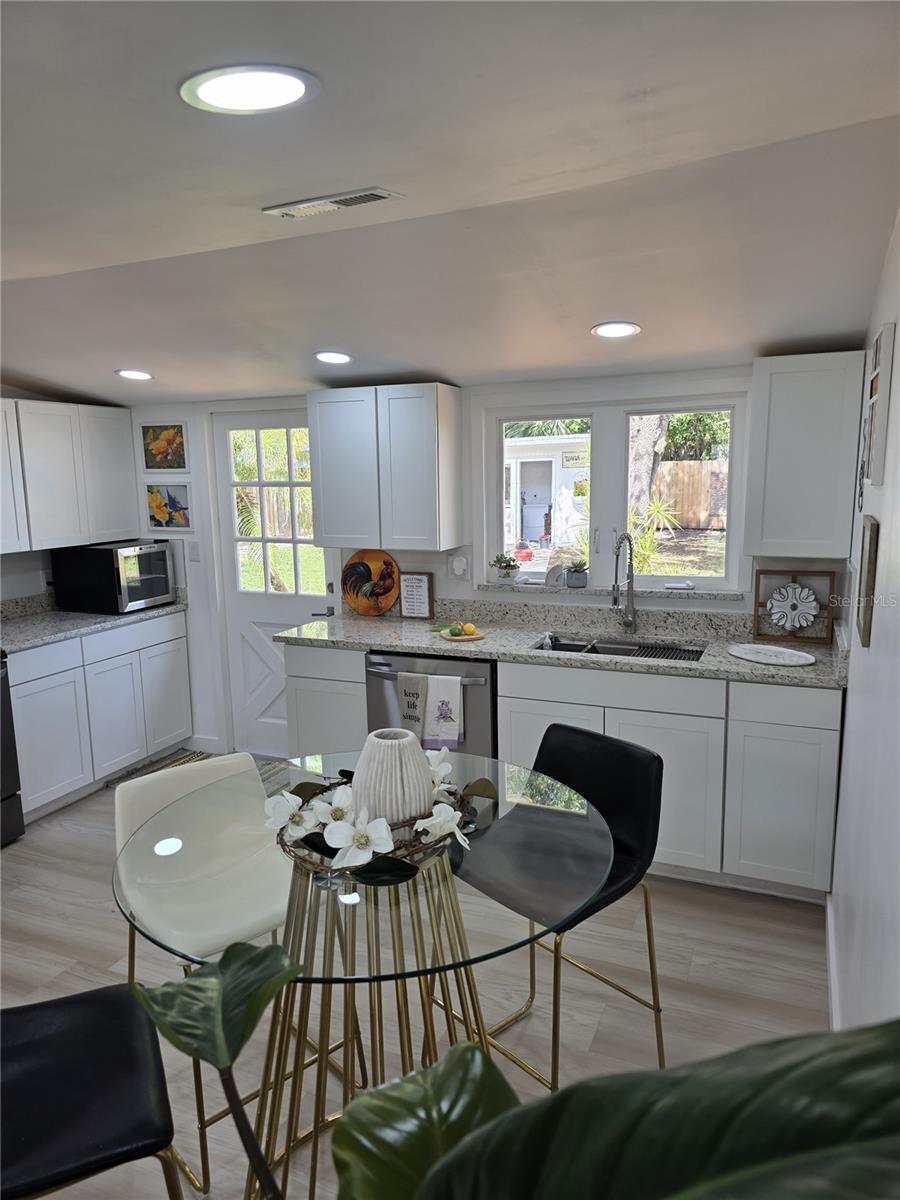 PEACEFUL VISTA HOMES - Residential