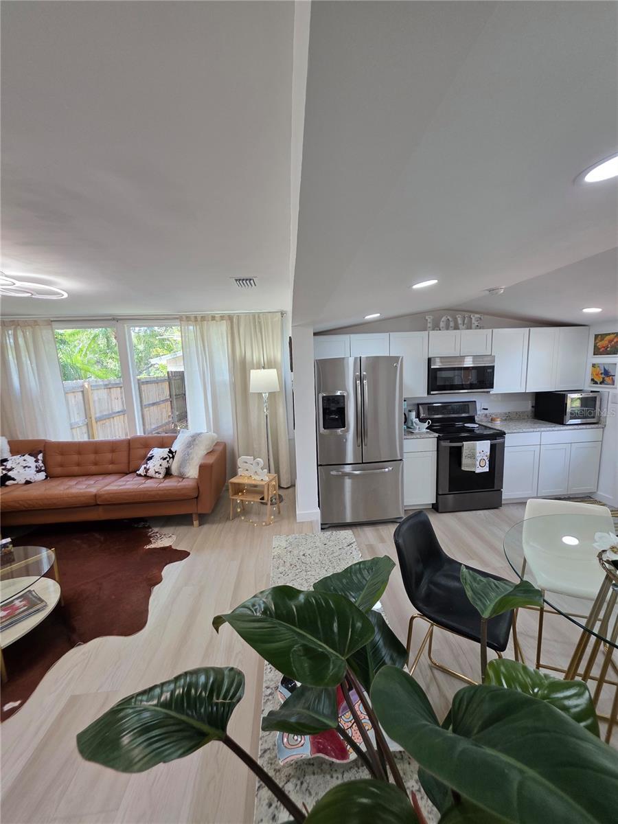 PEACEFUL VISTA HOMES - Residential