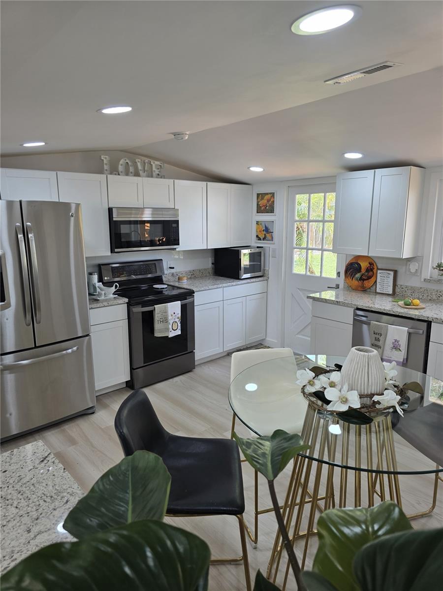 PEACEFUL VISTA HOMES - Residential