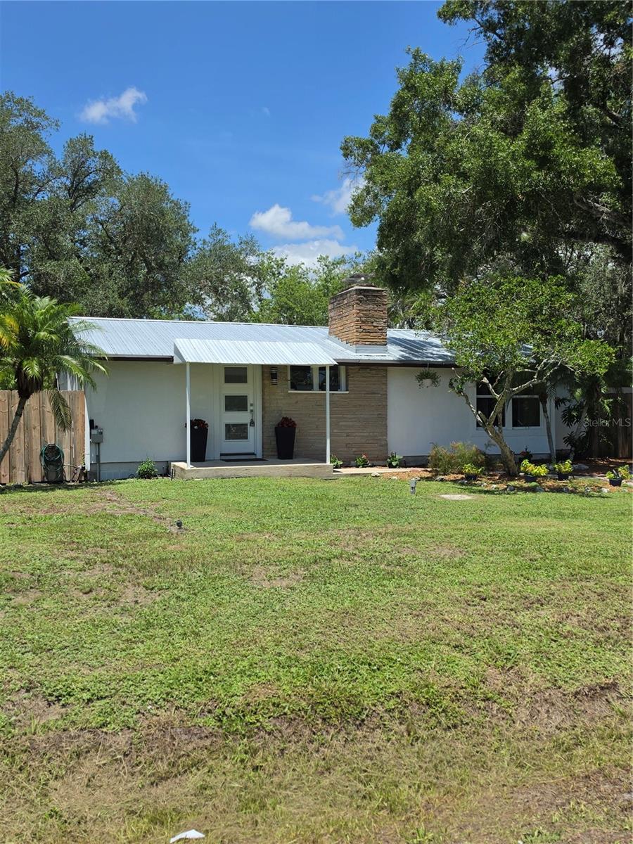 PEACEFUL VISTA HOMES - Residential