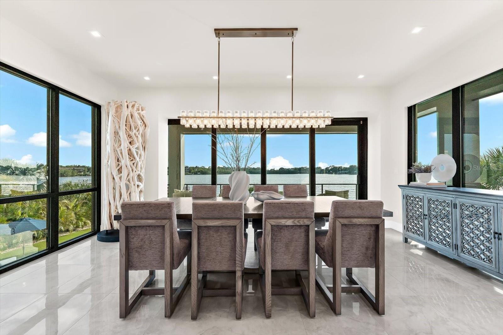 TOMAQUA - Residential