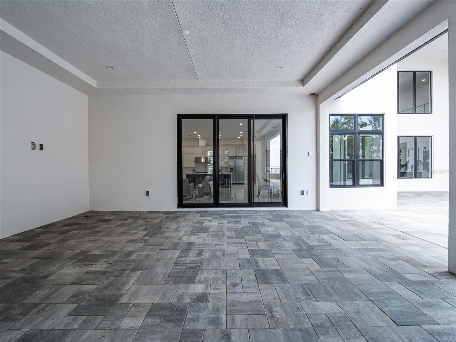 BELLA COLLINA ADD - Residential