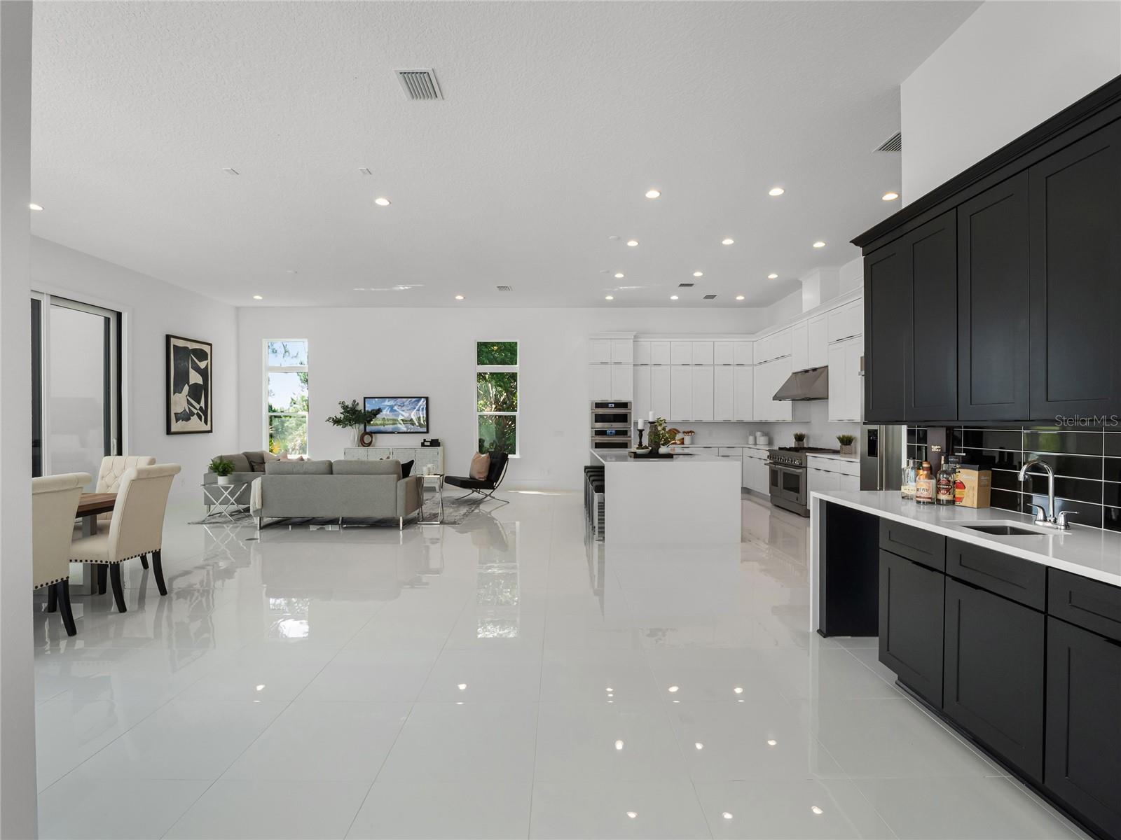 BELLA COLLINA ADD - Residential