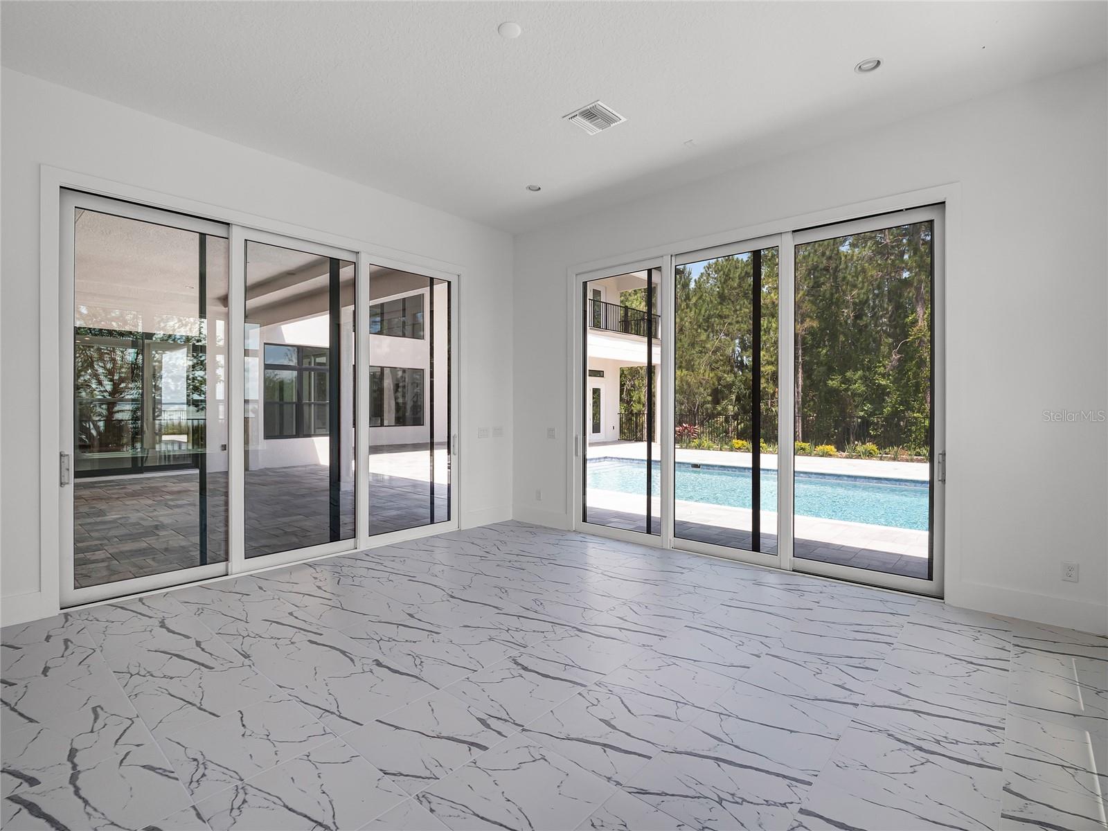 BELLA COLLINA ADD - Residential