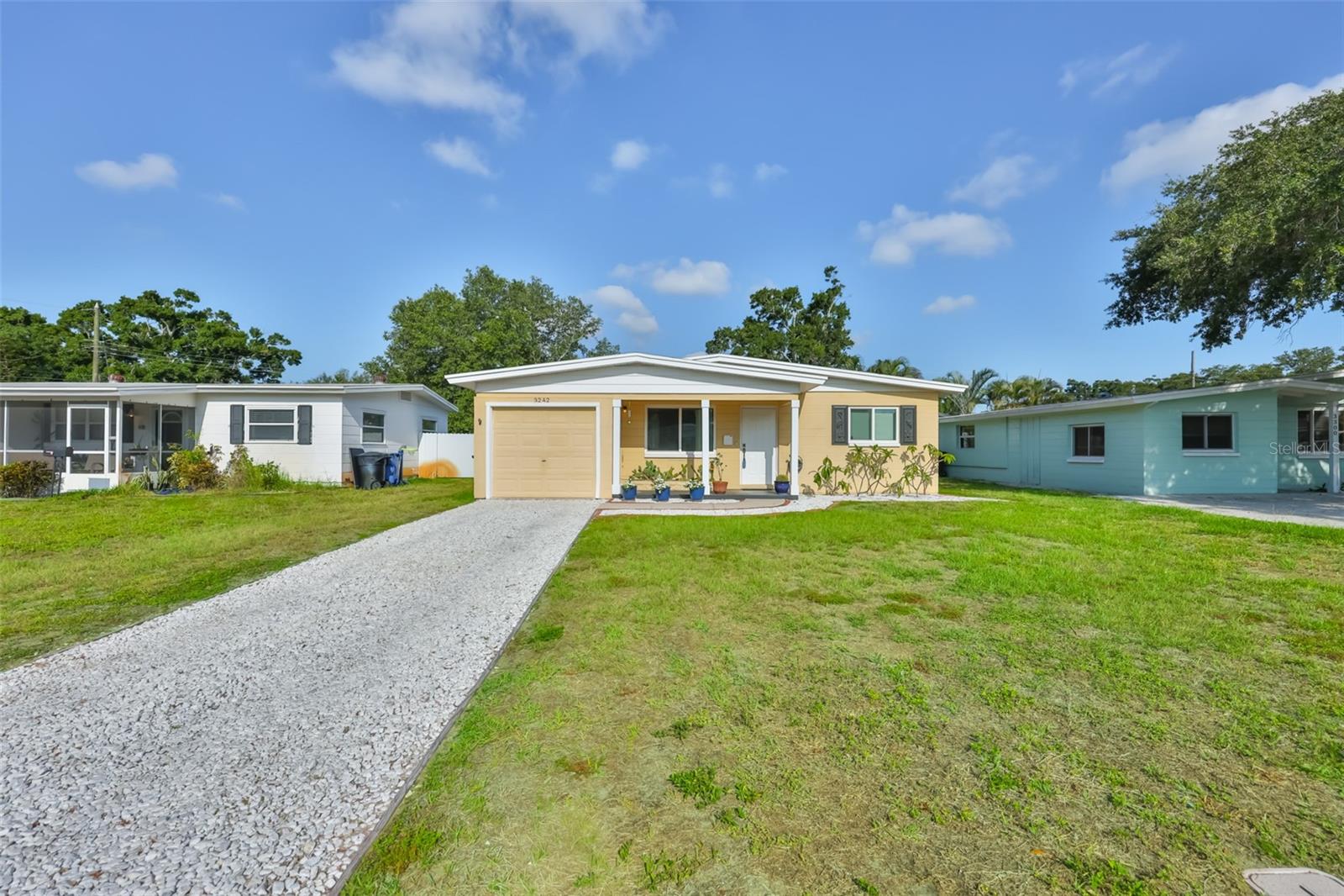 GOLDEN CREST - Residential