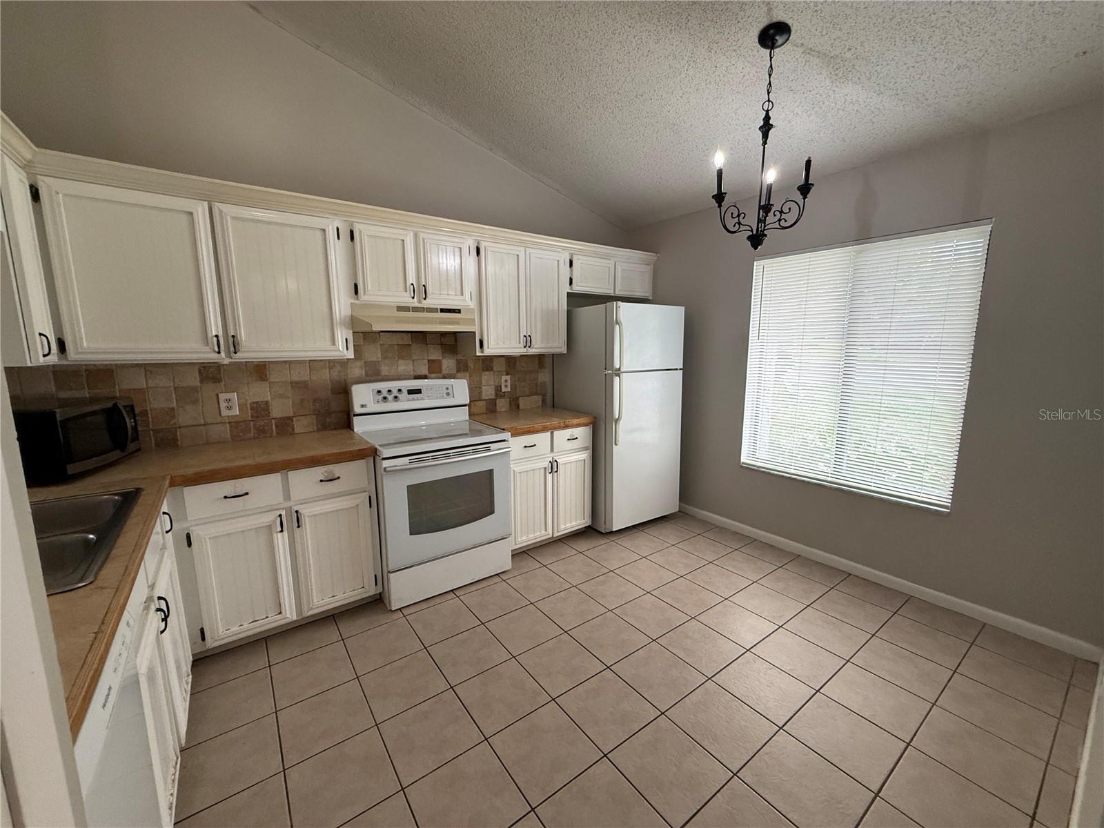 MEADOW RIDGE - Residential