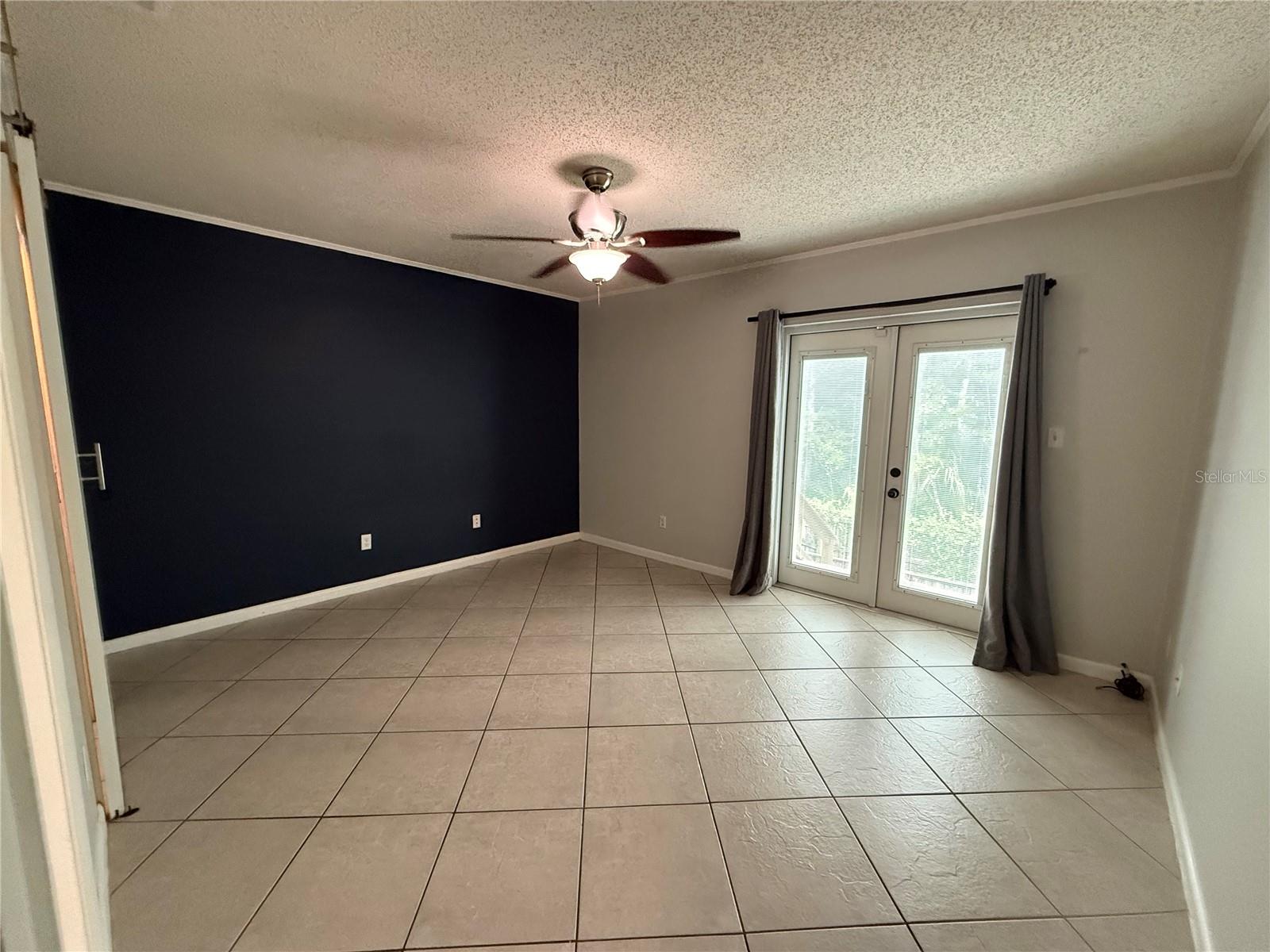 MEADOW RIDGE - Residential