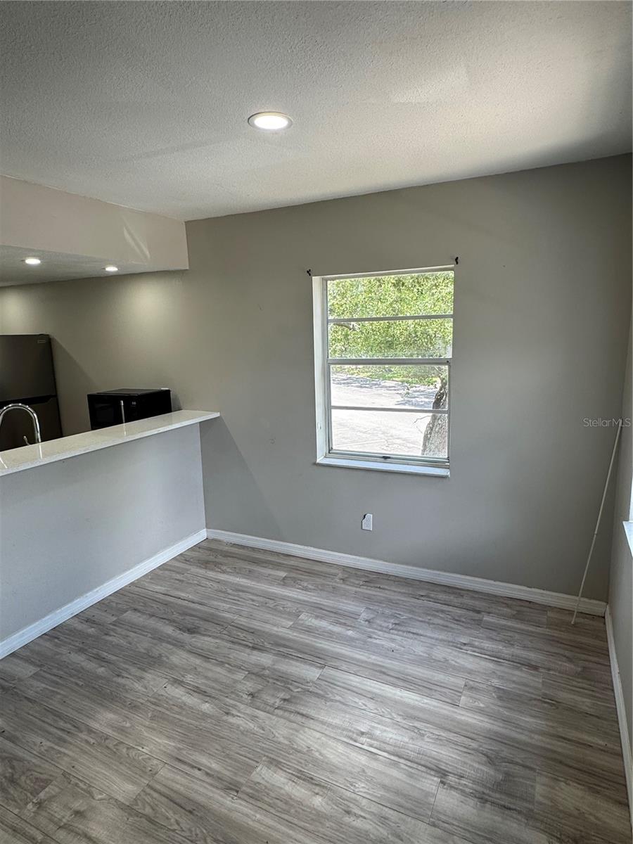 WATERSIDE CONDOMINIUM - Residential Lease
