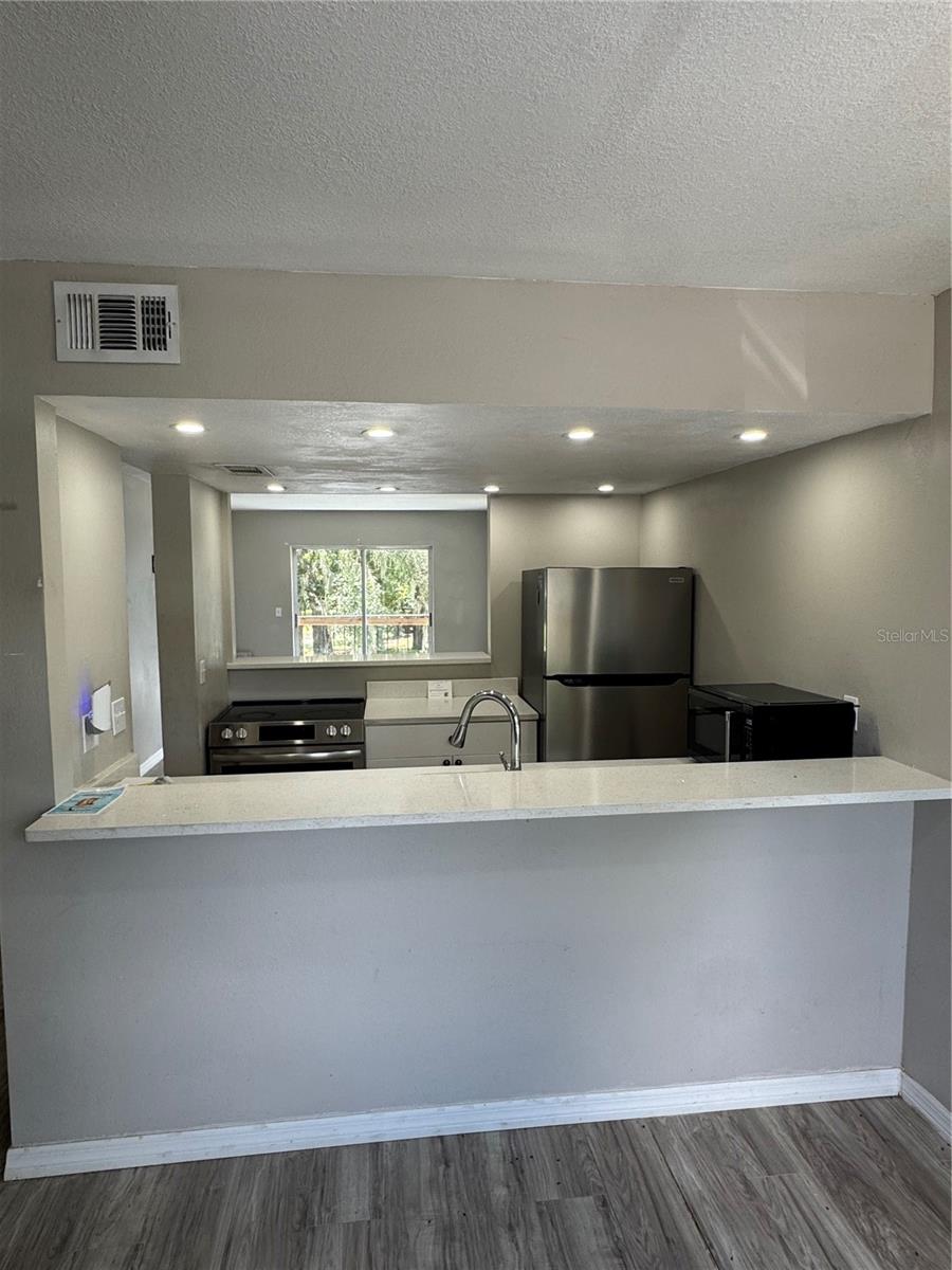 WATERSIDE CONDOMINIUM - Residential Lease