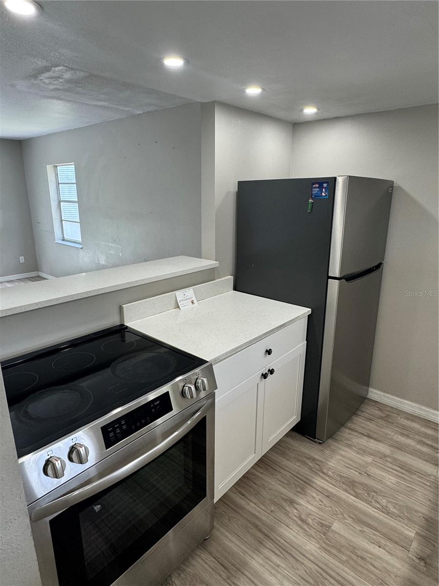 WATERSIDE CONDOMINIUM - Residential Lease