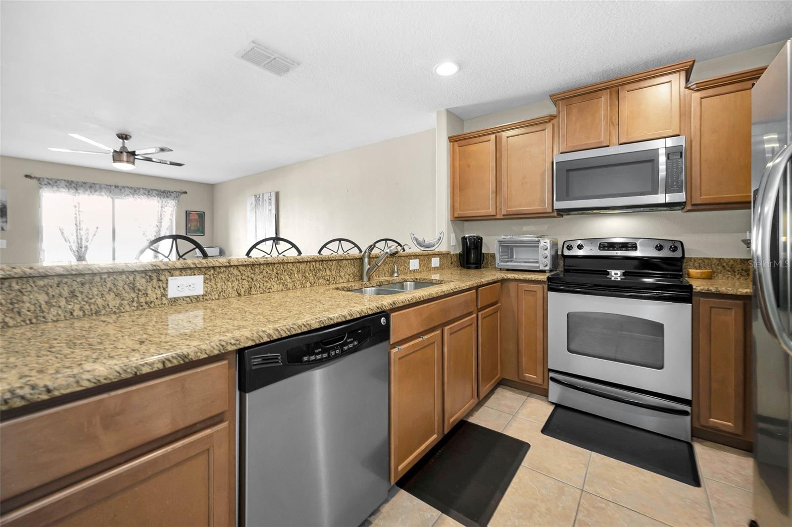 THOUSAND OAKS EAST PH V - Residential