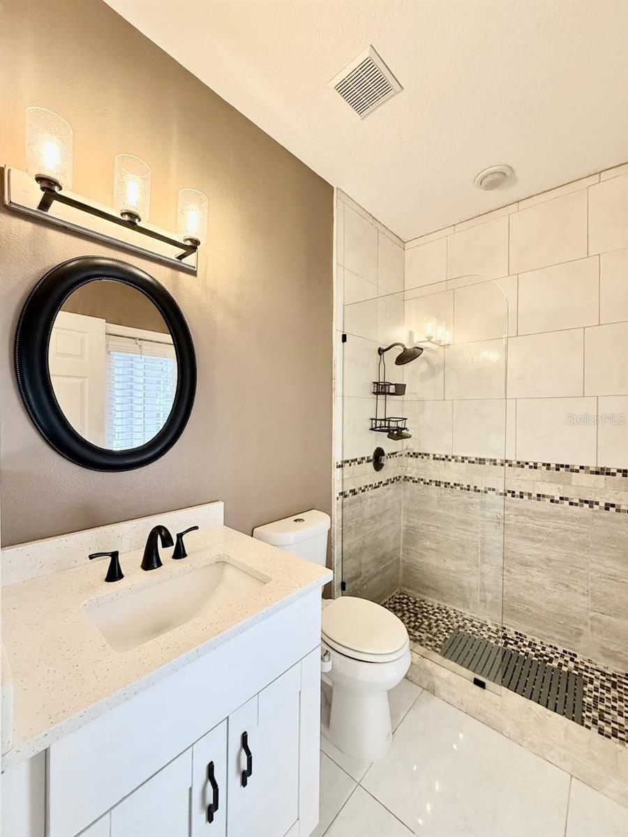 BLOOMINGDALE SEC CC PH - Residential Lease