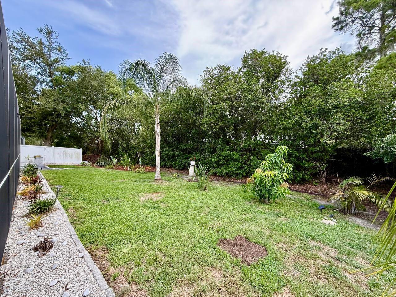 BLOOMINGDALE SEC CC PH - Residential Lease
