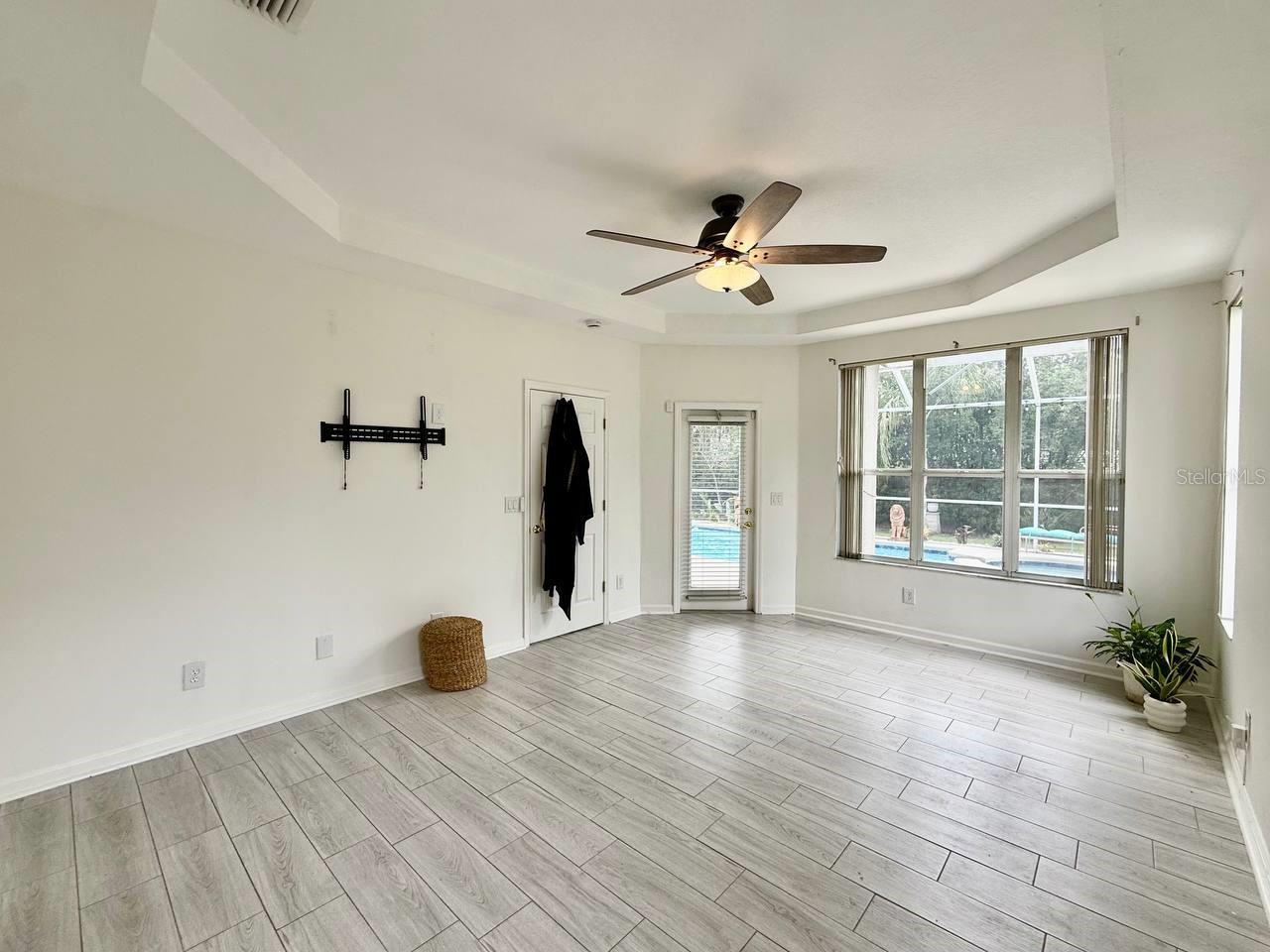 BLOOMINGDALE SEC CC PH - Residential Lease
