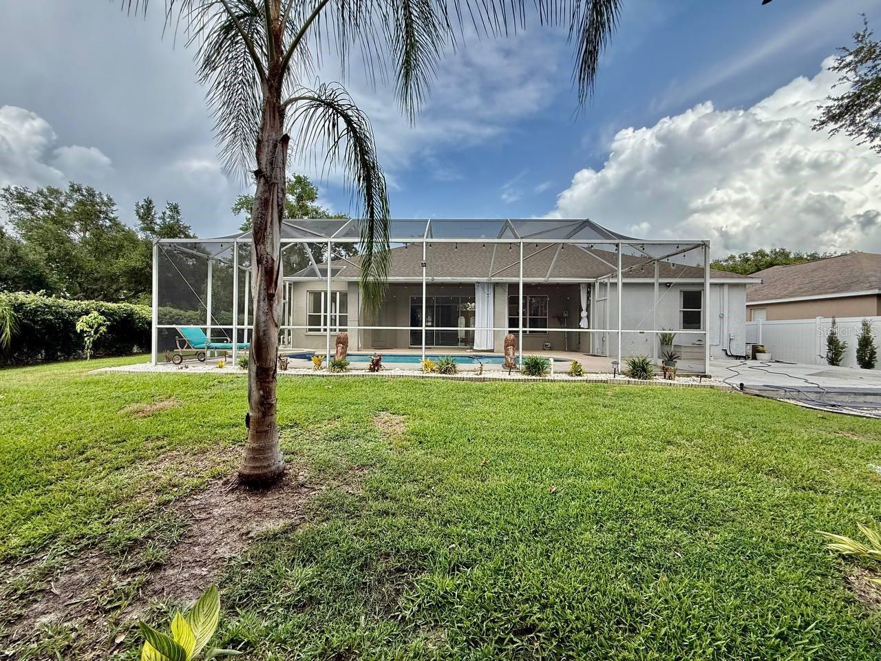BLOOMINGDALE SEC CC PH - Residential Lease