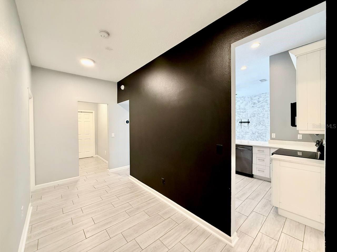 BLOOMINGDALE SEC CC PH - Residential Lease