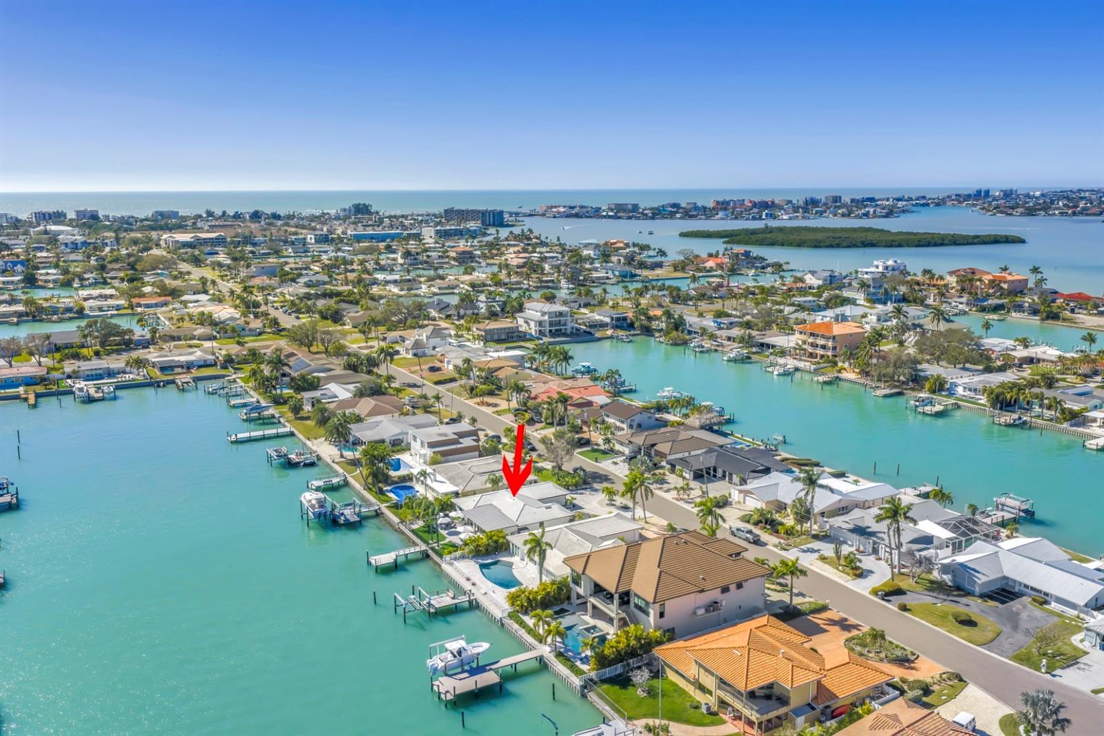 CAPRI ISLE - Residential