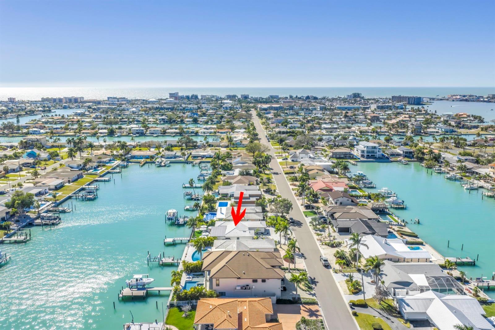 CAPRI ISLE - Residential