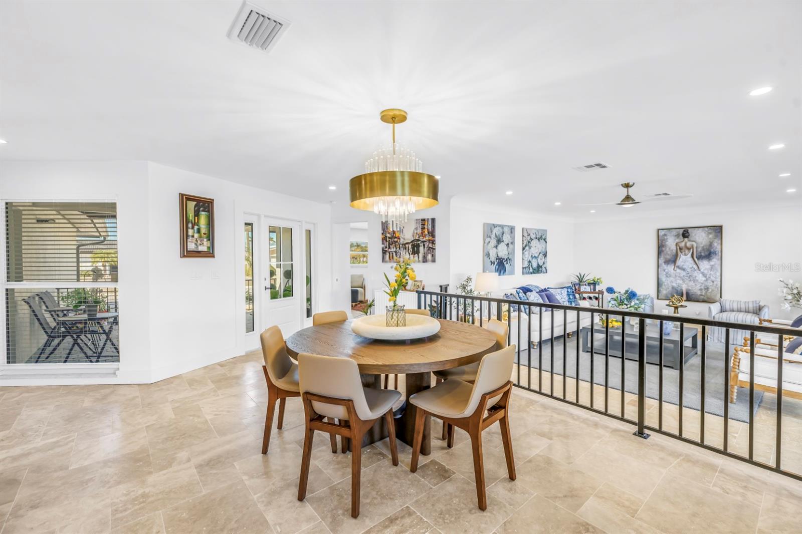 CAPRI ISLE - Residential